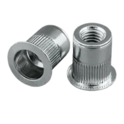 Tuercas remachables con ala